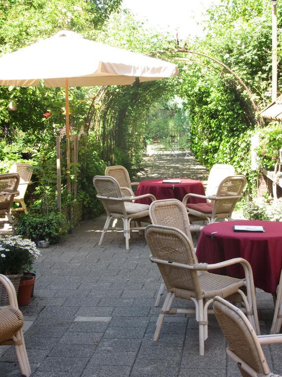 Door & Roos Bed & Breakfast Lottum Bagian luar foto