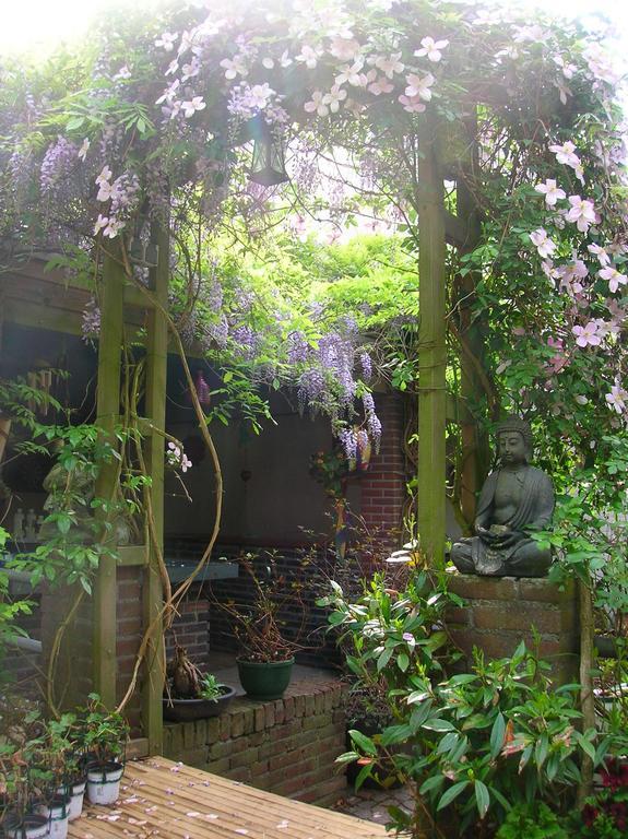 Door & Roos Bed & Breakfast Lottum Bagian luar foto