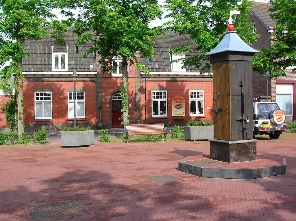 Door & Roos Bed & Breakfast Lottum Bagian luar foto