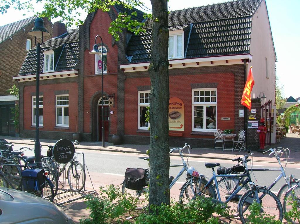Door & Roos Bed & Breakfast Lottum Bagian luar foto