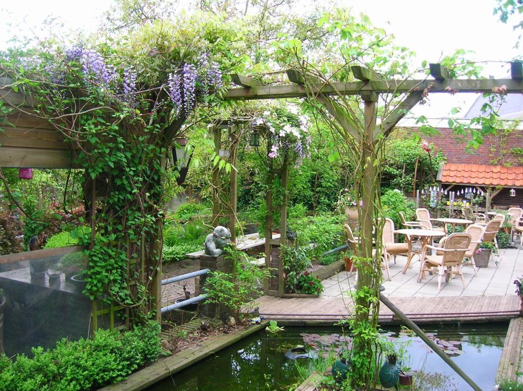 Door & Roos Bed & Breakfast Lottum Bagian luar foto