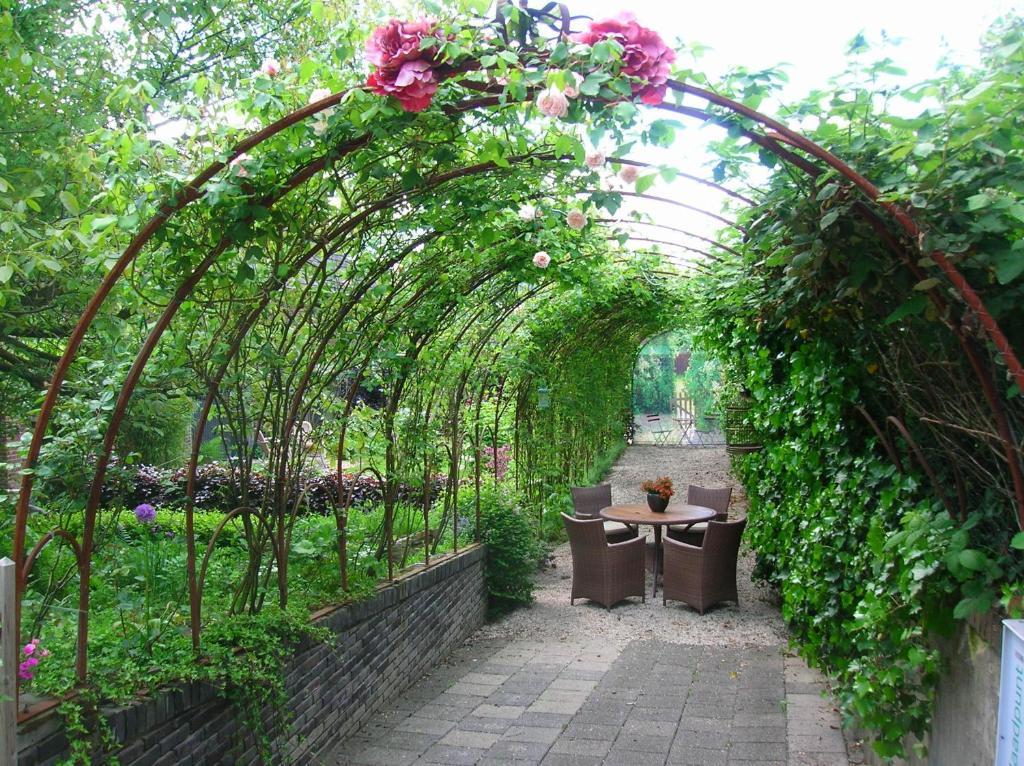 Door & Roos Bed & Breakfast Lottum Bagian luar foto